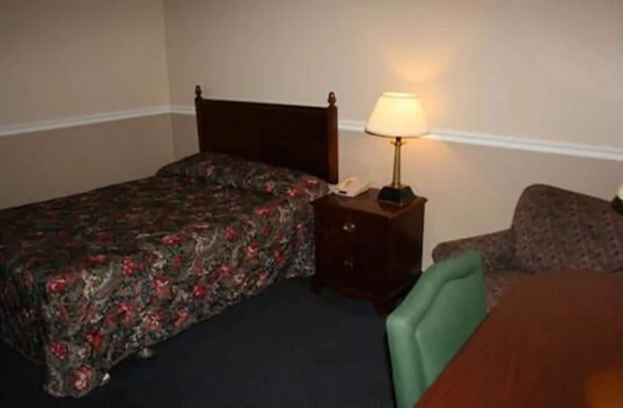 Alpine Inn & Suites Rockford Luaran gambar