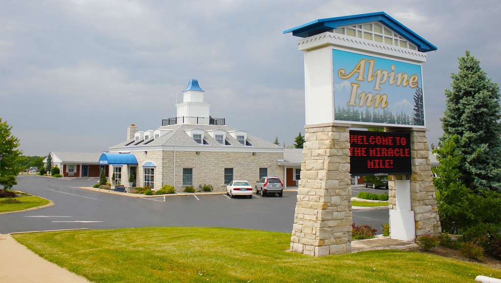 Alpine Inn & Suites Rockford Luaran gambar